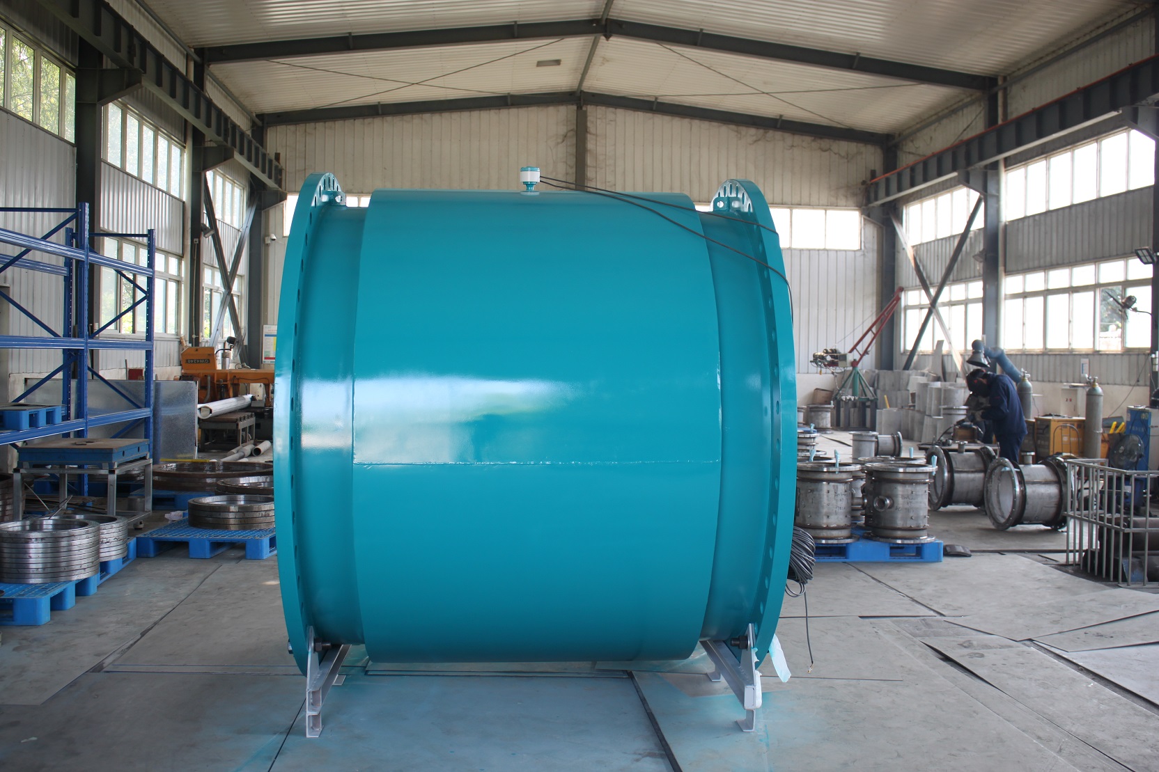 2米電磁流量計(jì).jpg 2米電磁流量計(jì).jpg